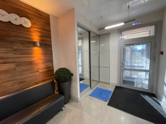 Офис с арендатором, 260 кв